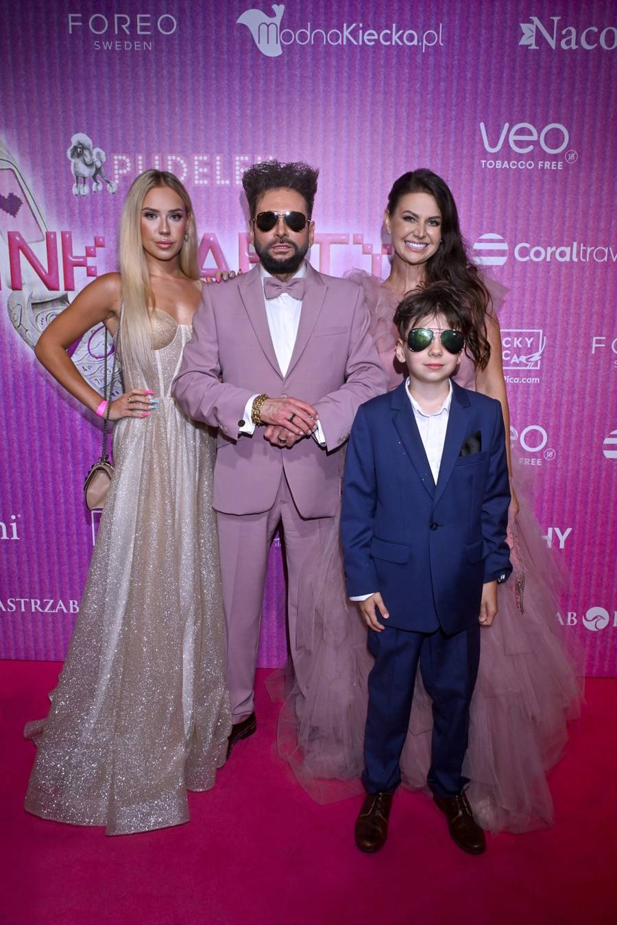 Te gwiazdy nie kryją dzieci przed show-biznesem! Córka Tomasza Oświecińskiego zaraz przerośnie tatę