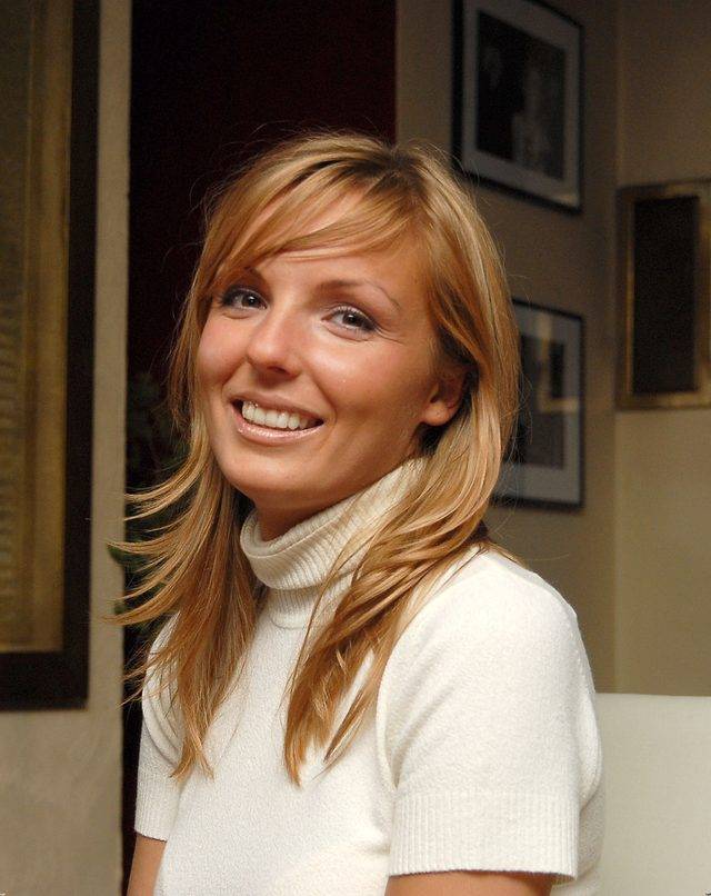 Agnieszka Włodarczyk na początku kariery jako blondynka