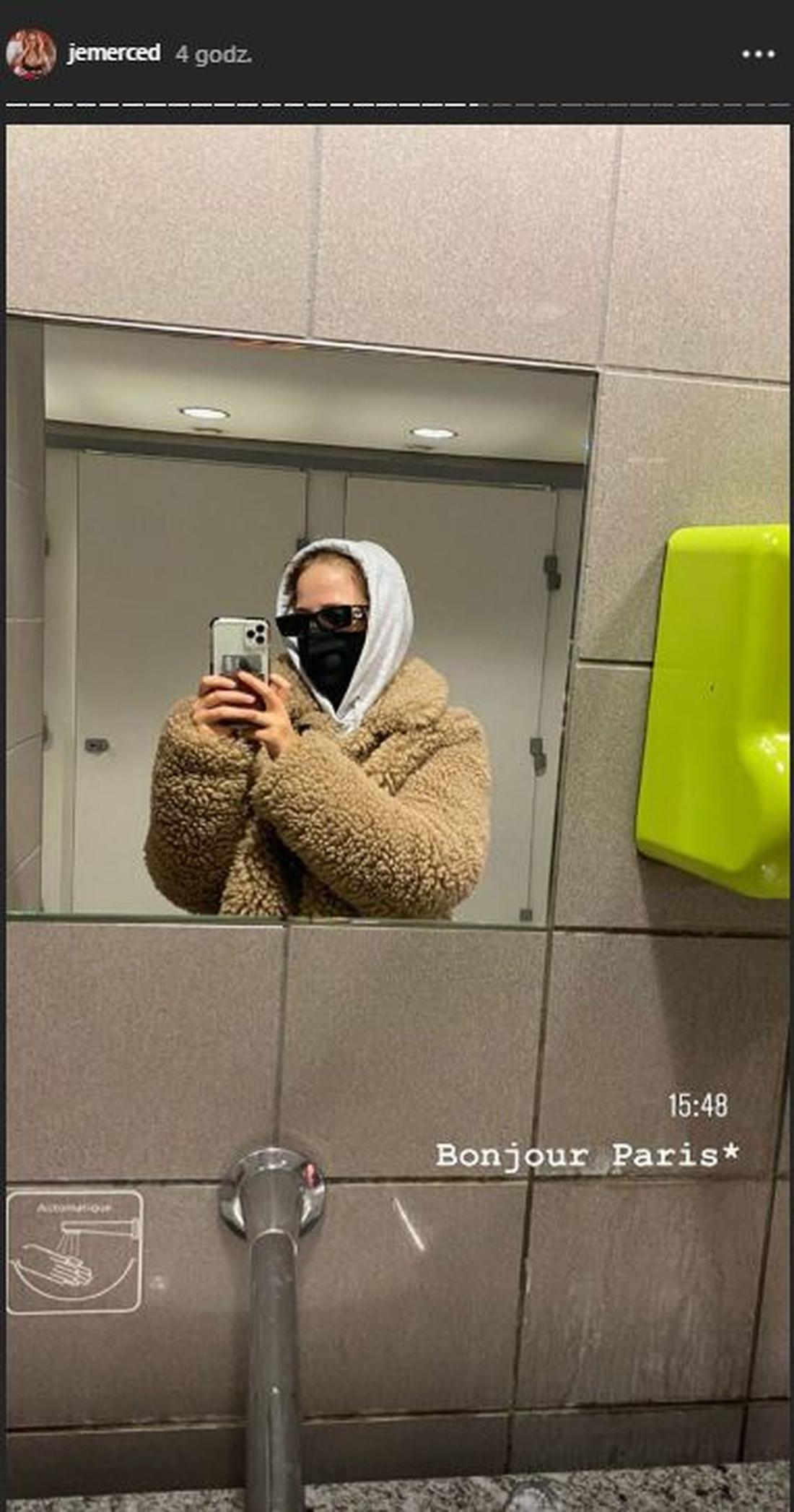 Jessica Mercedes pojechała na Paris Fashion Week podczas epidemii koronawirusa. 