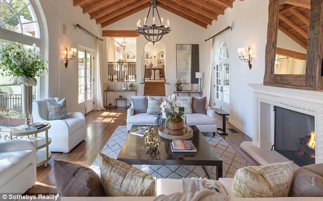 Dlaczego nikt nie chce zamieszkać w willi Tyry Banks?