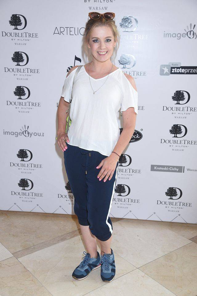 Gwiazdy w przepięknych kreacjach na urodzinach DoubleTree Hilton