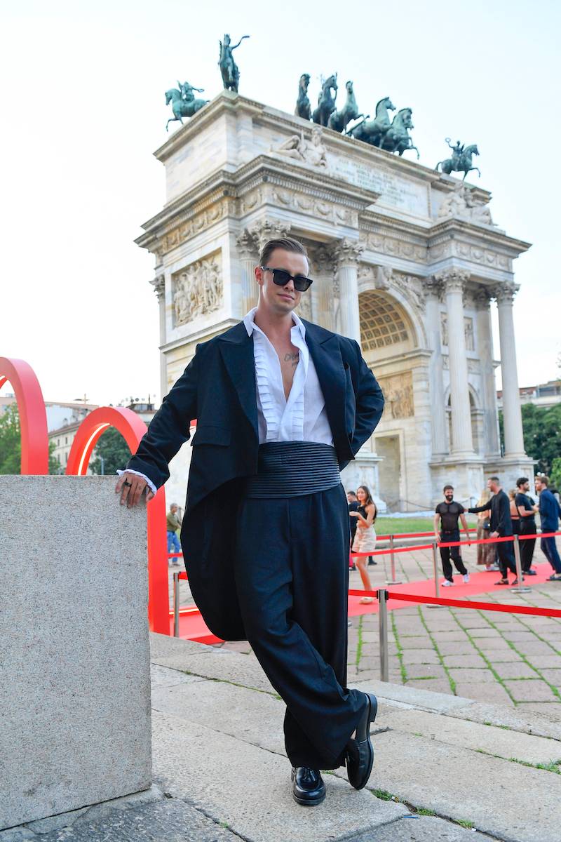 Gąsiewska, Markowska, Kosel, Woliński bawią się z Dakotą Johnson i Chiarą Ferrangi na jednej imprezie