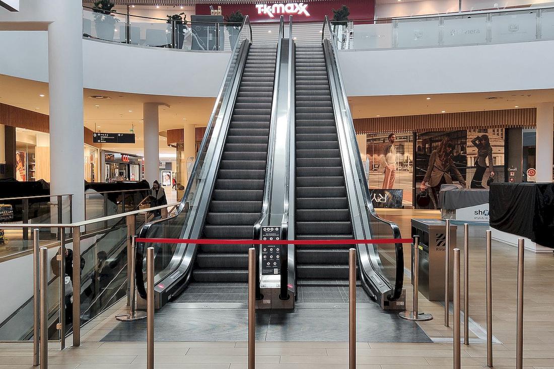 Zamknięte sklepy podczas lockdownu