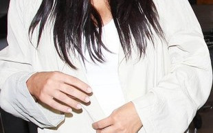 Kuzynka Kardashianek wygląda jak kopia Kim