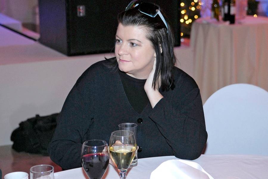 Była “żelazną damą” rynku muzycznego. Zniknęła w atmosferze skandalu. Co teraz robi Katarzyna Kanclerz?