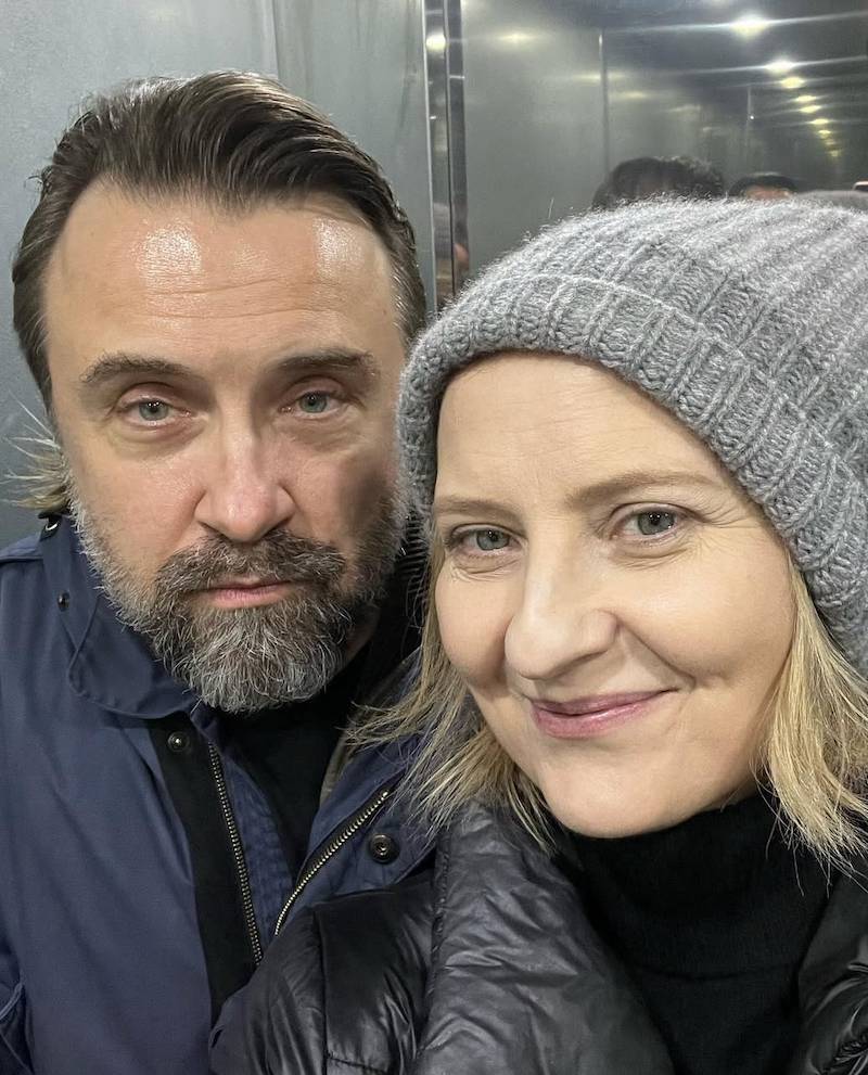 Na pierwszym ślubie płakała. Dziś Izabela Kuna tworzy „rzymskie małżeństwo” i zdradza sekret wieloletniego związku