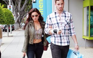 Chłopak Kelly Brook miał wypadek (FOTO)