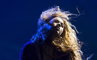 Beyonce w Serbii pokazała ogromne SUTKI (FOTO)