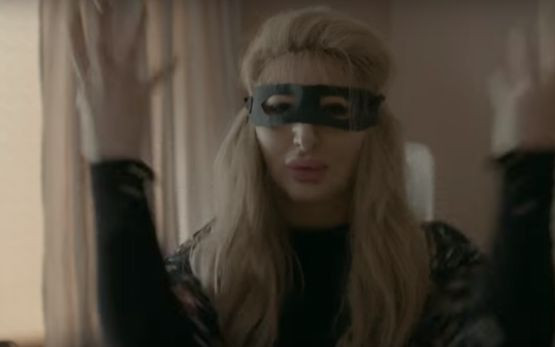 Pamiętacie Herę, Kokę, Hasz, LSD? Oto nowy kontrowersyjny klip Gangu Śródmieście