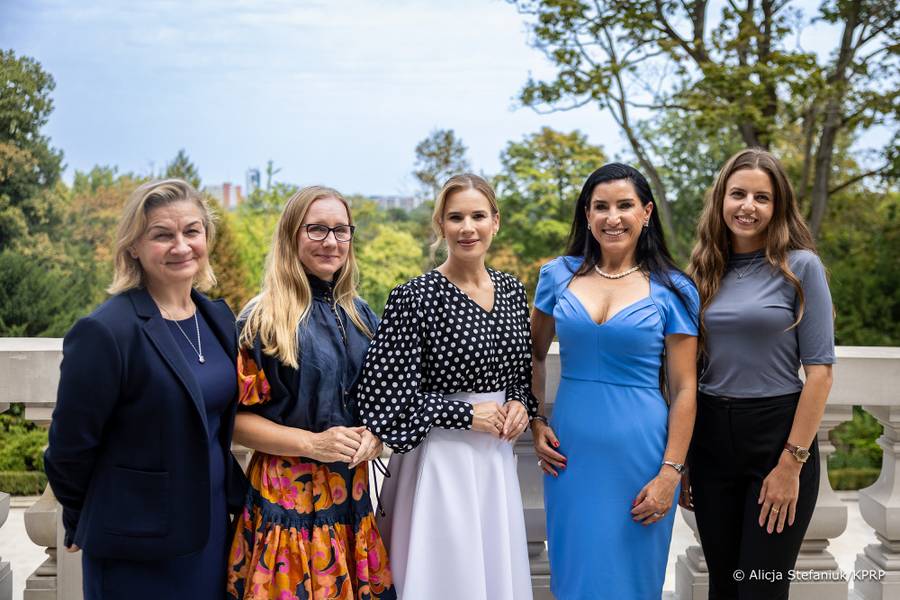 Marta Nawrocka z polskimi businesswoman z Nowego Jorku/fot. Alicja Stefaniuk/KPRP