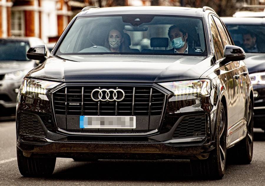 Kate Middleton zauważona w drodze powrotnej do Pałacu Kensington.