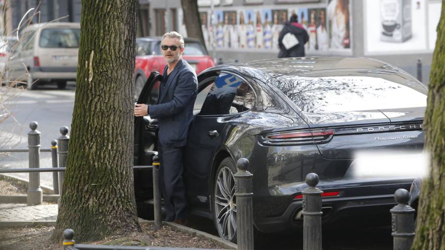 Gwiazdy DDTVN. Michał Englert, Jacek Braciak podjechał niezłą furą, gwiazda filmu “Kobieta Z”