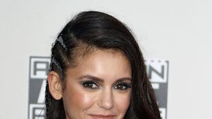 Nina Dobrev spotyka się z…. To znany producent filmowy!