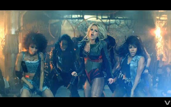 Britney Spears w najnowszym teledysku ma dublerkę? (FOTO)