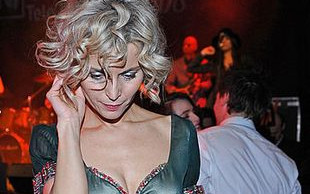 Dlaczego Foremniak chadza sama?