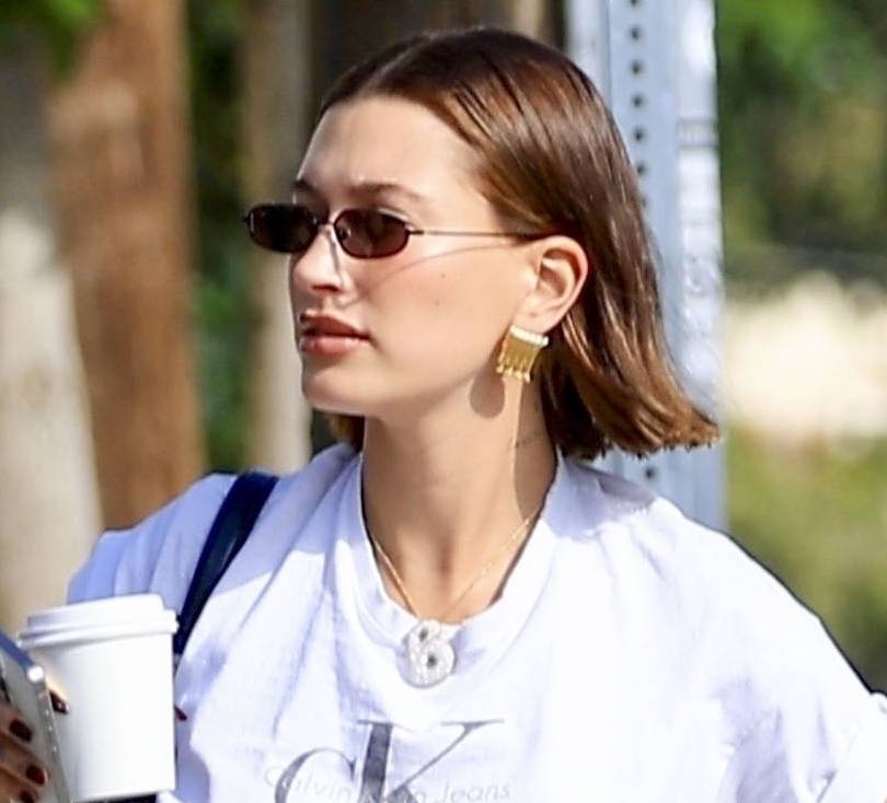 Justin Bieber tym razem wyszedł z domu w PAPCIACH! Czym on jeszcze nas zaskoczy? (ZDJĘCIA)