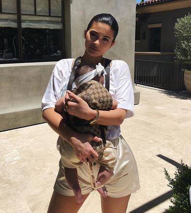 HIT! Kylie Jenner zrobiła Stormi nową fryzurę