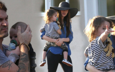 Rodzinka Megan Fox przyłapana w komplecie (FOTO)