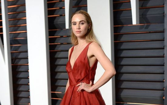 Suki Waterhouse – dziewczyna wylansowana przez Bradleya Coopera