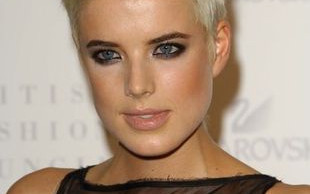 Piesek był bardziej stylowy od właścicielki (FOTO)