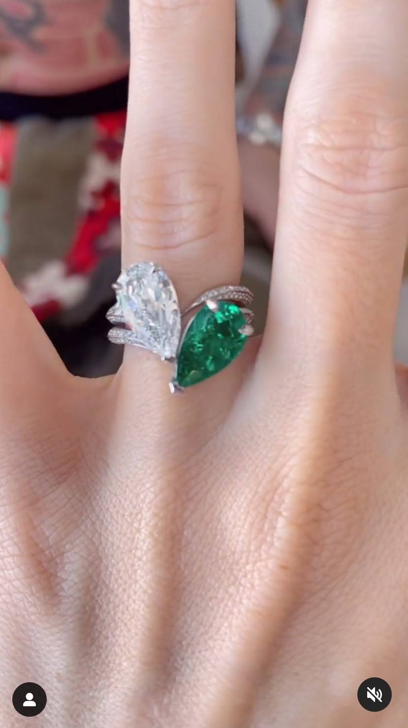 Wszyscy myśleli, że się rozstali, a oni właśnie ogłosili ciążę. Burzliwa historia związku Megan Fox i MGK!