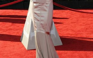 Kendra Wilkinson zarobi kokosy na skandalu małżeńskim?