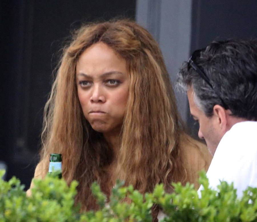 Tyra Banks i jej miny. Każde zdjęcie nadaje się na MEMA