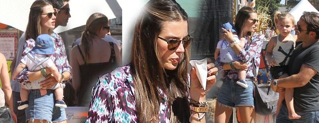 alessandra-ambrosio-R1