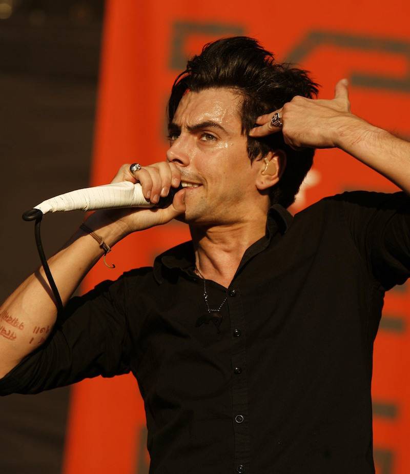 Gwiazdor rocka zamordowany w „rezydencji potworów”. Mroczna historia idola milionów wyszła na jaw dzięki jego partnerce