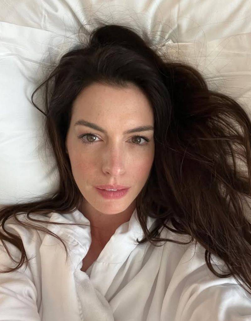 Anne Hathaway/Instagram