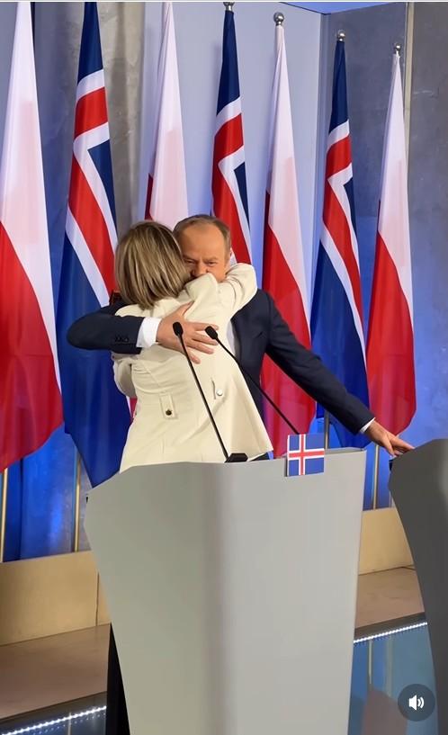 Donald Tusk, Kristrun Frostadottir, fot. Instagram