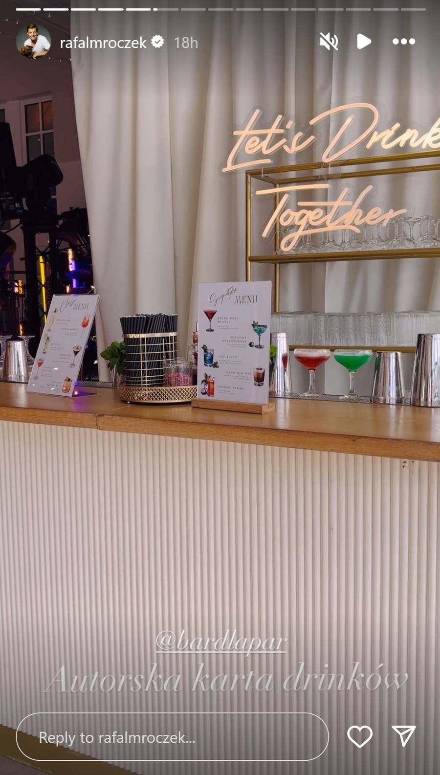 Tak wyglądał ślub Rafała Mroczka! Nowe zdjęcia z ceremonii, która miała być tajemnicą (FOTO)