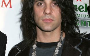 Cameron jest jednak sama