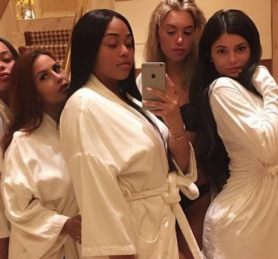 Już wiadomo, jakiej płci jest dziecko Kylie Jenner!