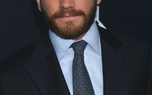 Jake Gyllenhaal flirtuje z Isabel Lucas