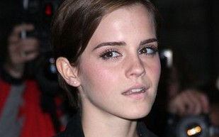 Emma Watson – taka, jak jej rówieśniczki? (FOTO)