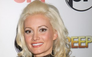 Holly Madison zadebiutowała w PeepShow (FOTO)