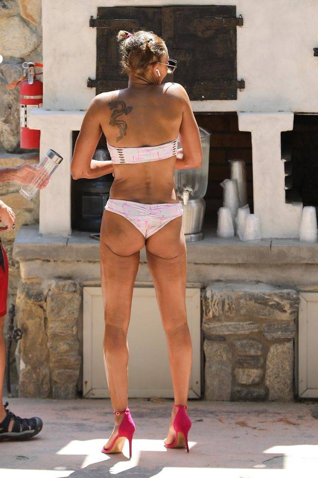 Co się stało z jej słynną pupą? (ZDJĘCIA)