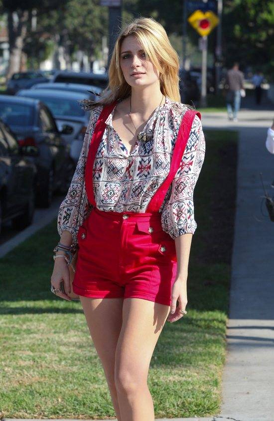 Modowe wpadki Mischy Barton