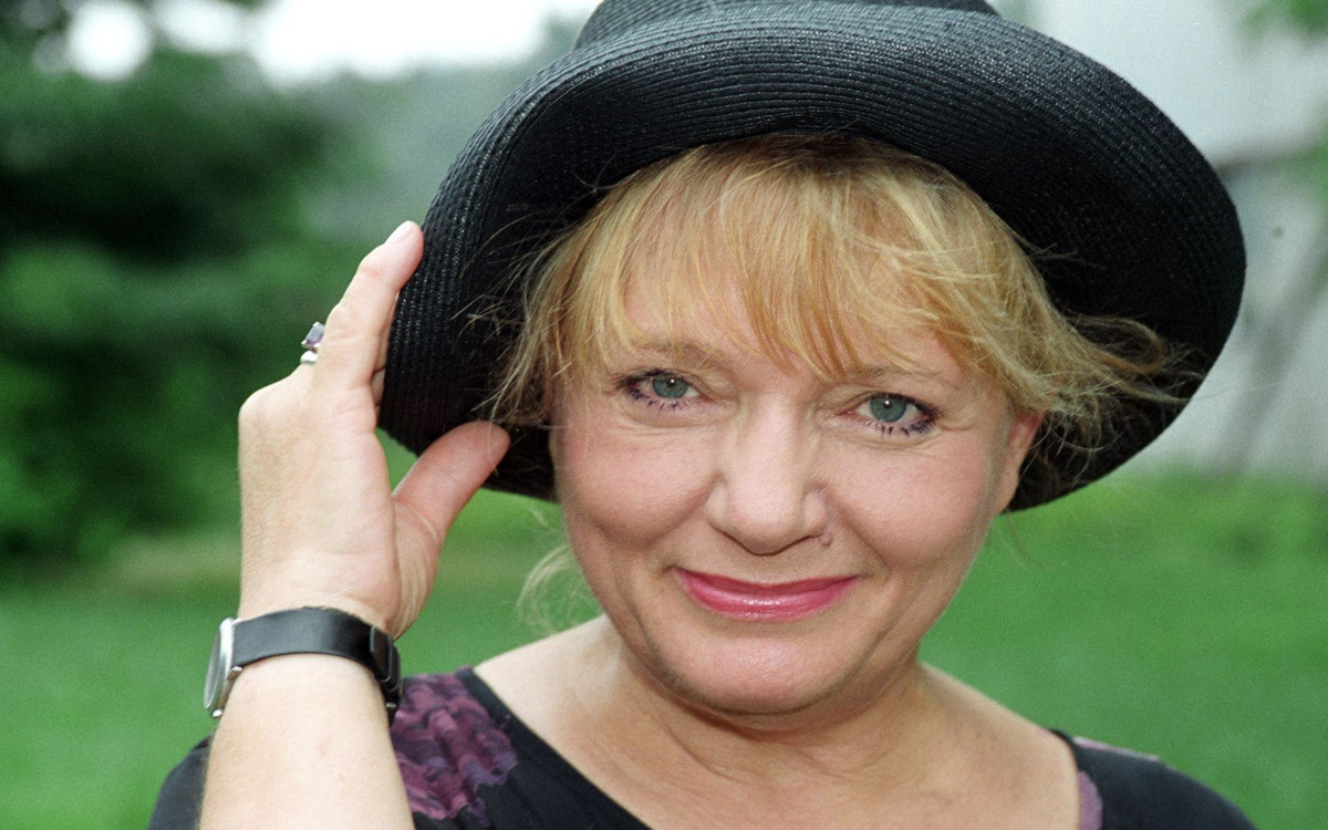 83-letnia Anna Seniuk na zdjęciach w młodości. Spójrzcie, jaką była pięknością