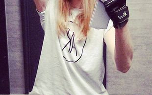 Mateusz Maga reklamuje sztuczne rzęsy (FOTO)