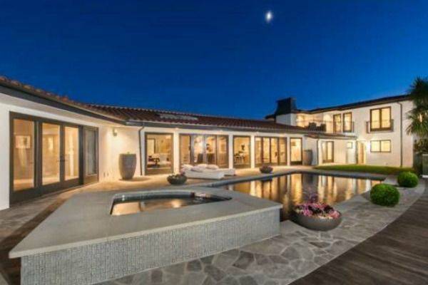 Tak mieszkała Mile Kunis, gdy była singielką