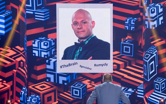 The Brain. Genialny Umysł: Czy to możliwe, by ułożyć portret ze stu kostek?