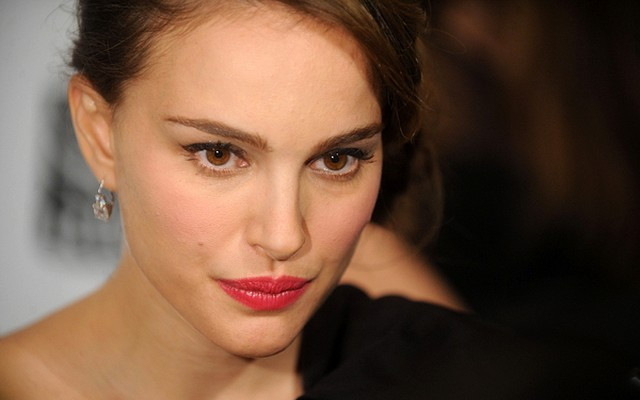 Natalie Portman: Kiedyś paliłam marihuanę