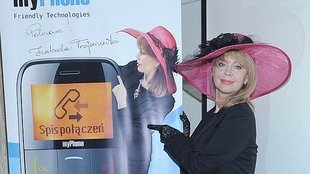 Izabela Trojanowska reklamuje telefony (FOTO)