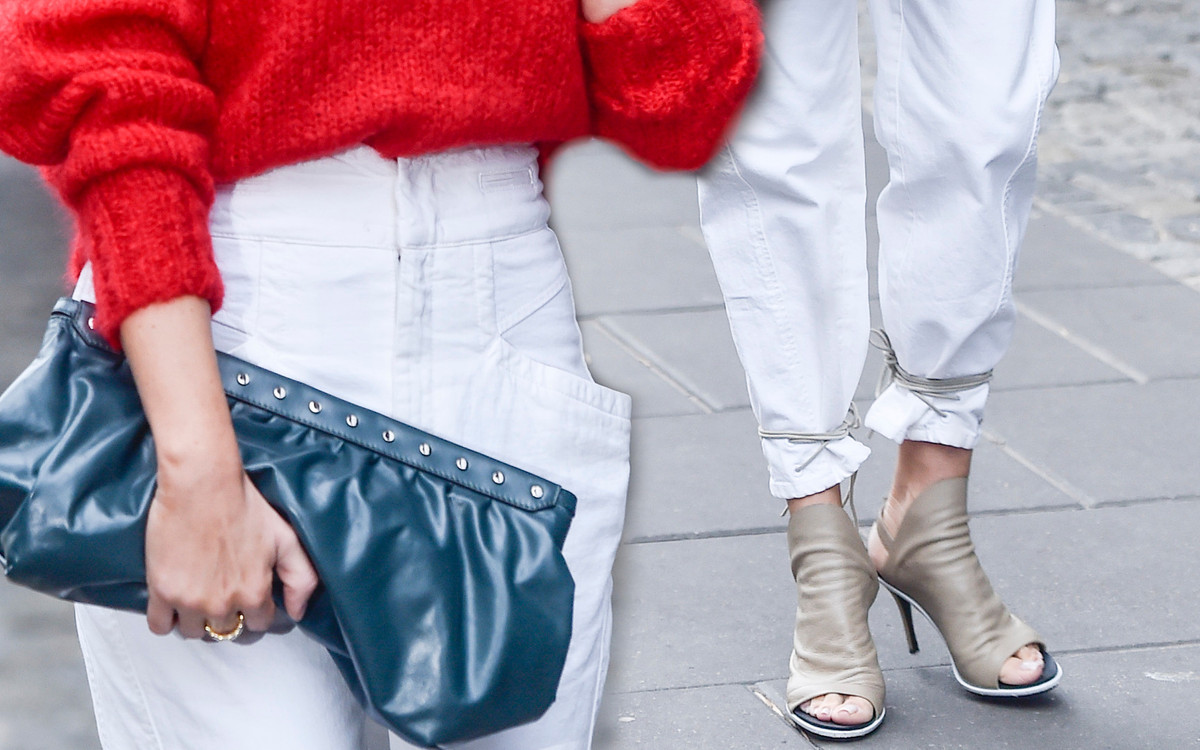 Gwiazdy pod studiem DDTVN w zimowych stylizacjach. ONA w odkrytych butach i bez kurtki