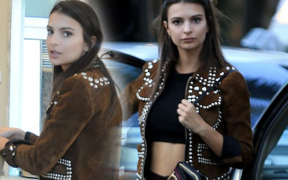 WOW! Emily Ratajkowski złapała za… szpadel i odśnieża! (FOTO)