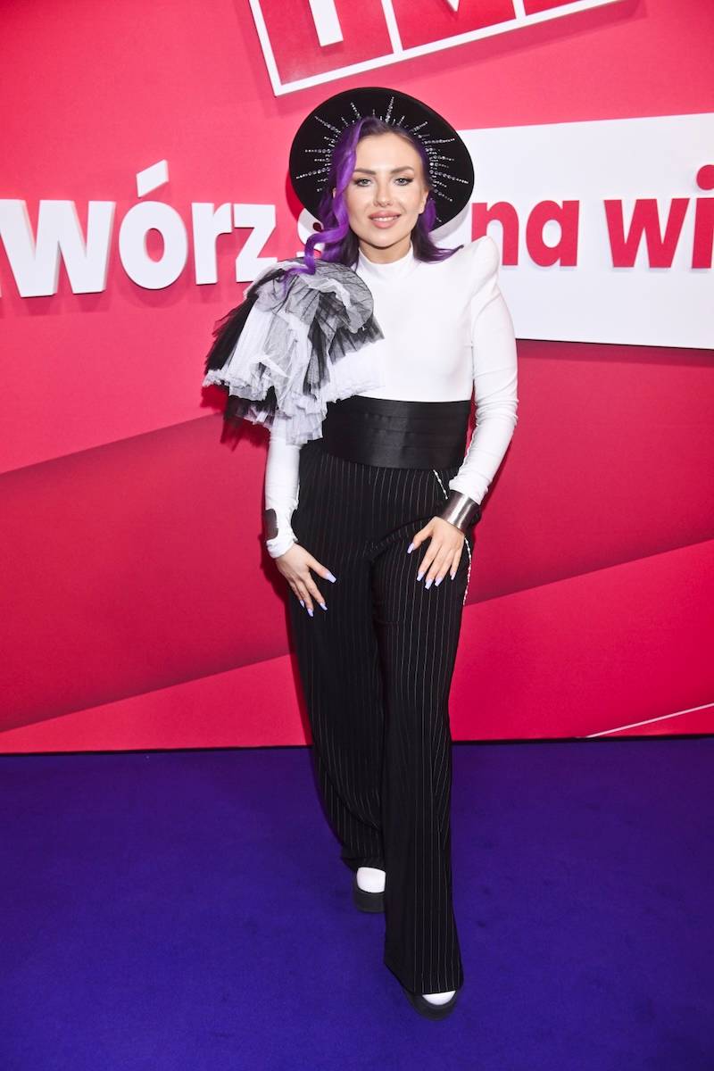 Plejada gwiazd na wiosennej ramówce “TVP”! U Borkowskich kryzys zażegnany, Agnieszka Dziekan w nowym wydaniu…