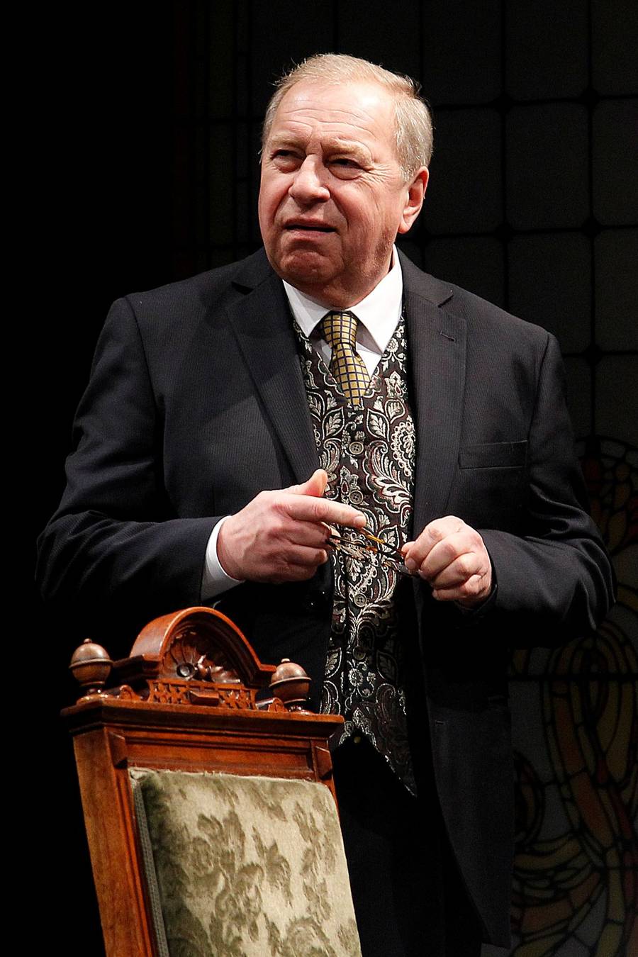 Rok bez Jerzego Stuhra. Życie pełne zakrętów, skandali i… o mały włos spóźnił się na własny ślub!