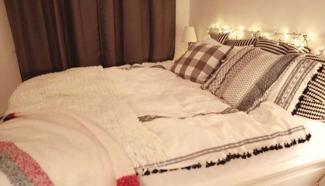 Jak mieszka Jessica Mercedes?